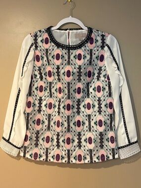 moiselle unique geometric pastel floral blouse embroidered lace details